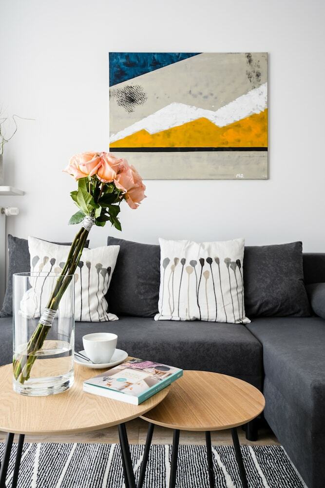 M&r Apartament Airport&business Komputerowa