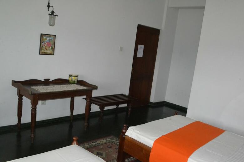 Hotel Primrose Bungalow