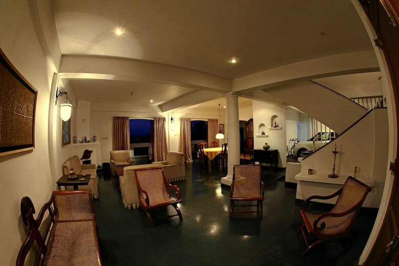 Hotel Primrose Bungalow