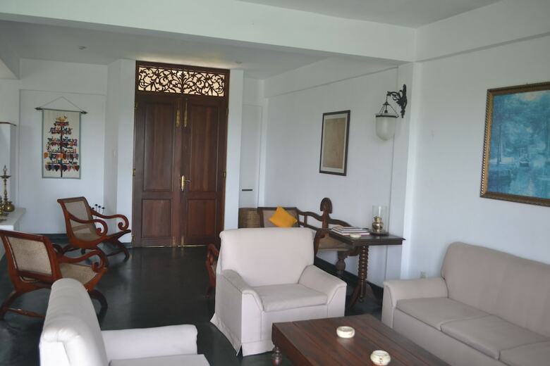 Hotel Primrose Bungalow