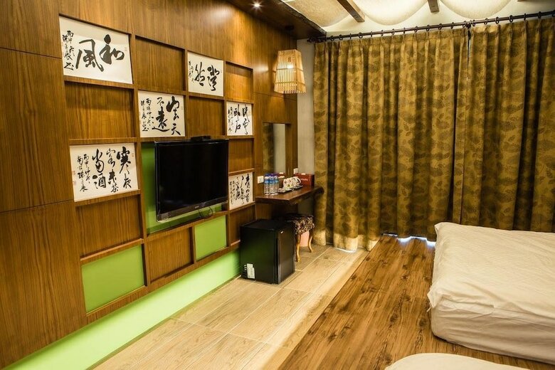 Hotel Hakka Beauty House