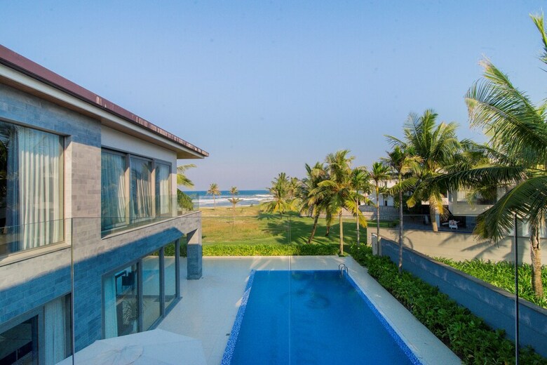 The Five Villas