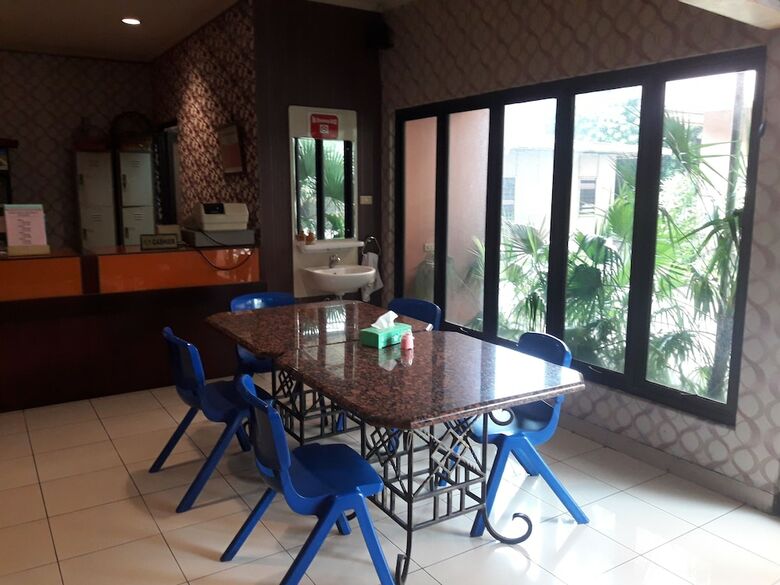 Hotel 678 Kemang