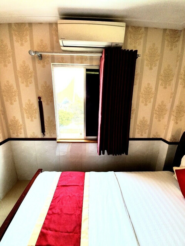Nhu Y 2 Hotel