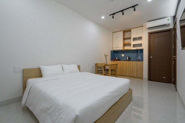 Vin Apartment