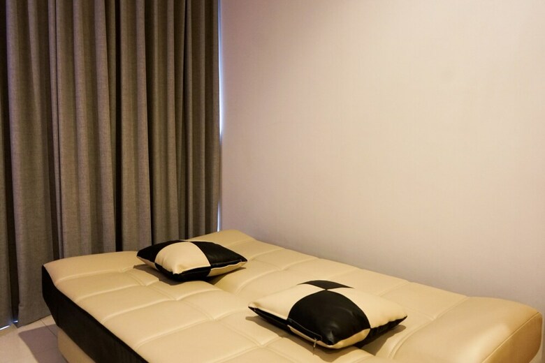 Comfy 2 Br Apartment At Taman Anggrek Residence