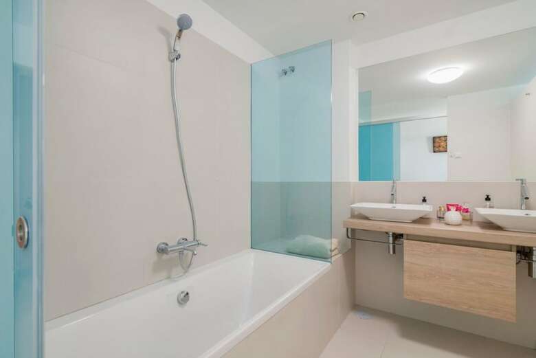 Malagasuite Luxury Resort Higueron Apartment