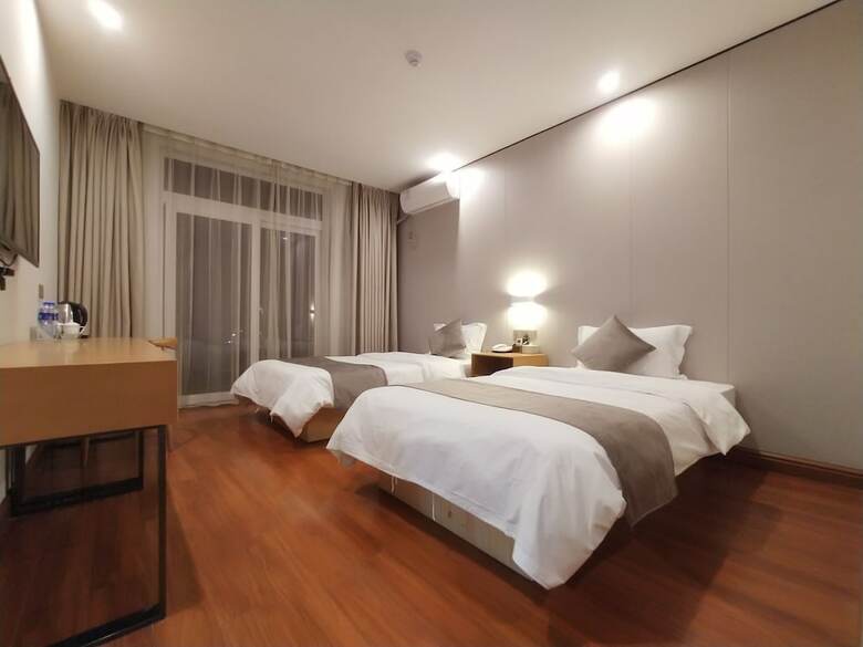 Kbl Hotel