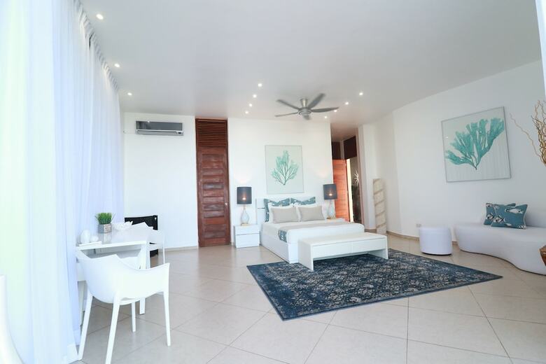 Hotel Casa Esferica
