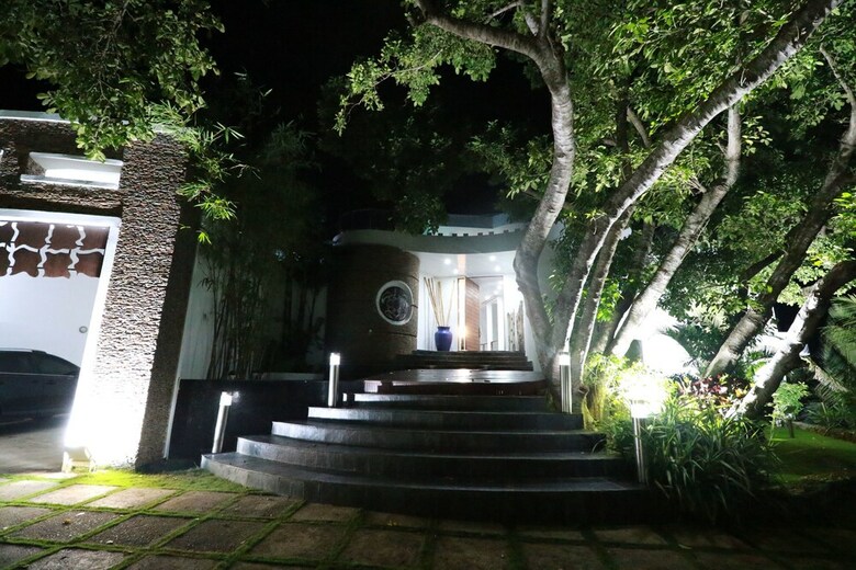 Hotel Casa Esferica