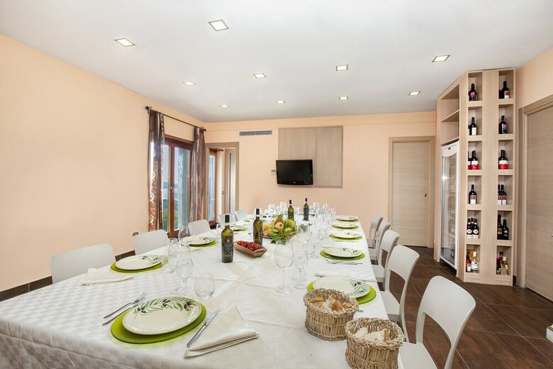Villa Elia