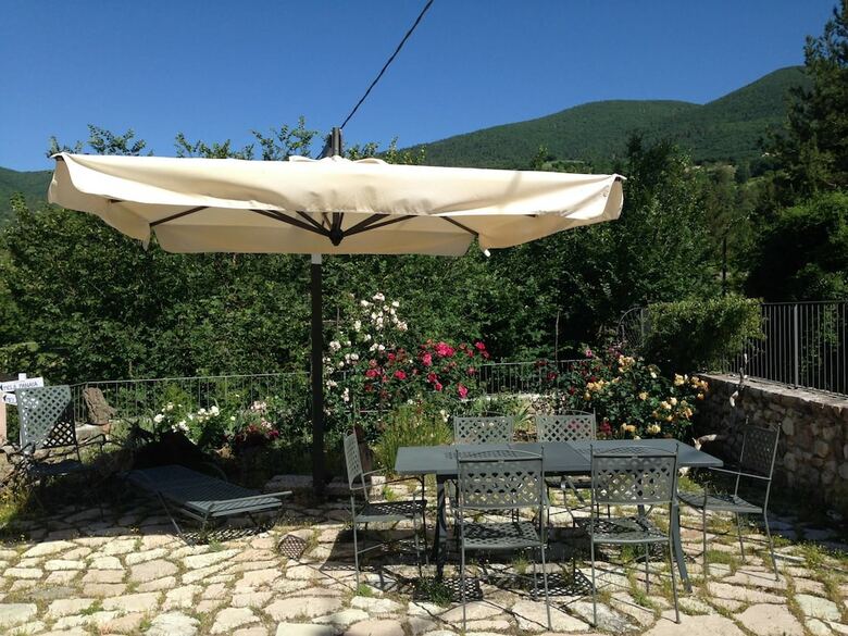 Agroturismo Agriturismo Zafferano E Dintorni