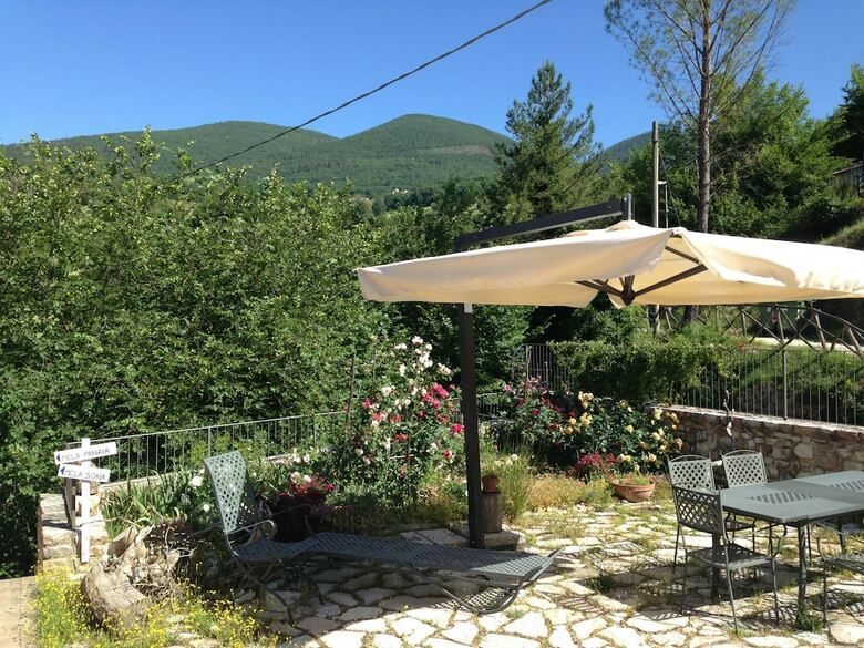 Agroturismo Agriturismo Zafferano E Dintorni