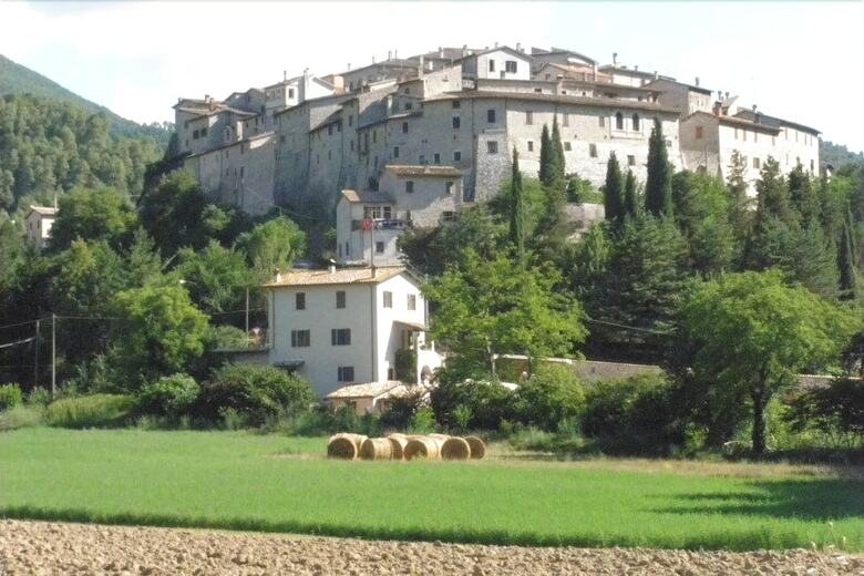 Agroturismo Agriturismo Zafferano E Dintorni