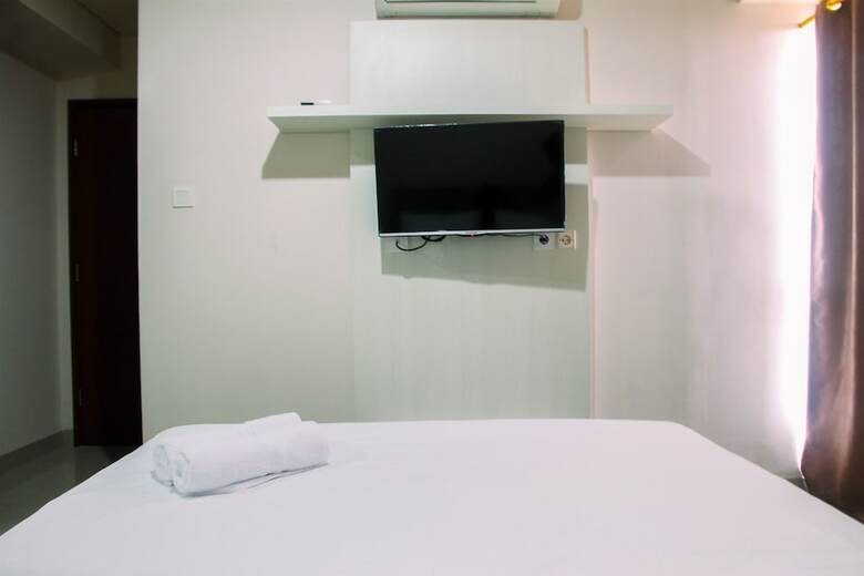 Comfy And Spacious 2br Callia Apartment