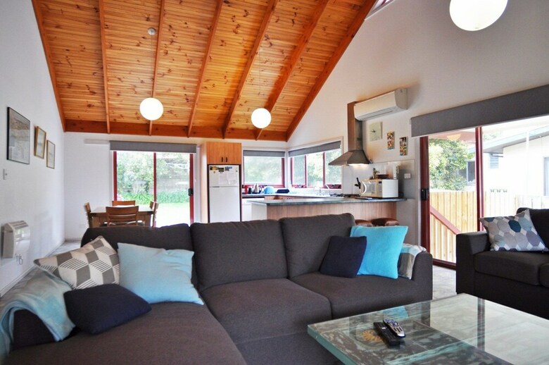 Beilby Beach Cottage - Free Wifi & Foxtel - Pet Friendly