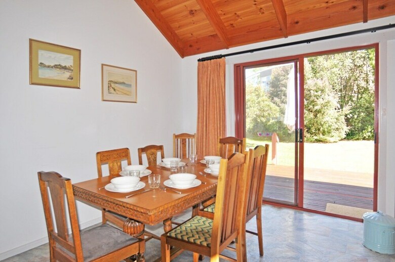 Beilby Beach Cottage - Free Wifi & Foxtel - Pet Friendly