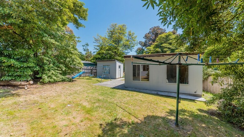 Inverloch Beach Hut - Close To Beach And Shops!