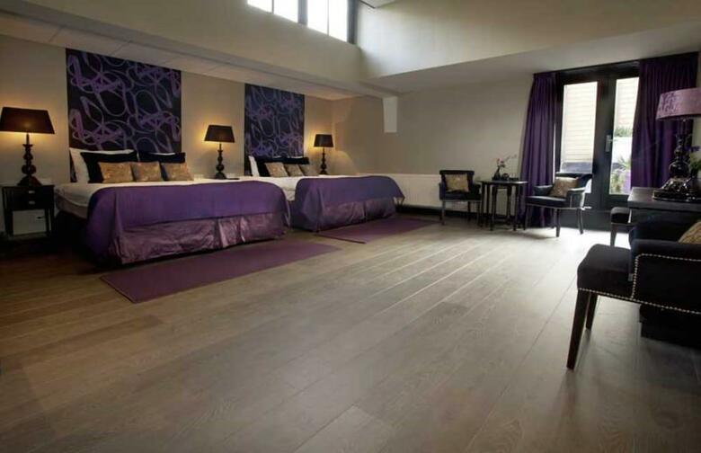 Hotel Sebastian's
