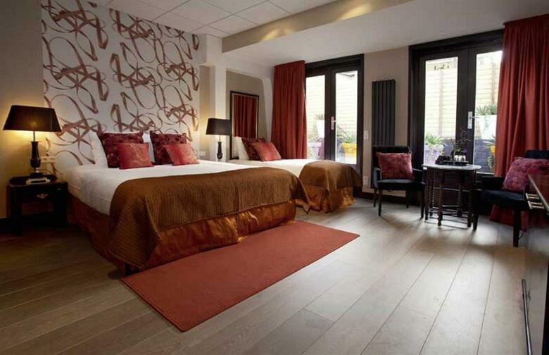 Hotel Sebastian's