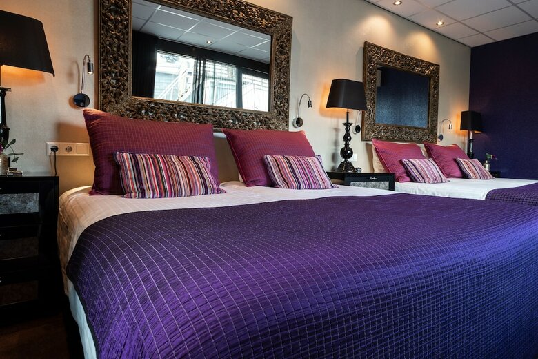 Hotel Sebastian's