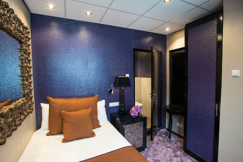 Hotel Sebastian's