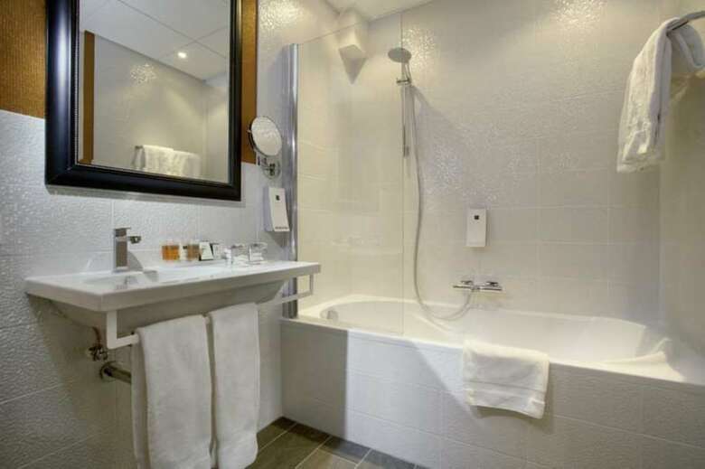 Hotel Sebastian's