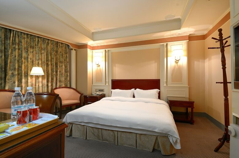Majesty Hotel