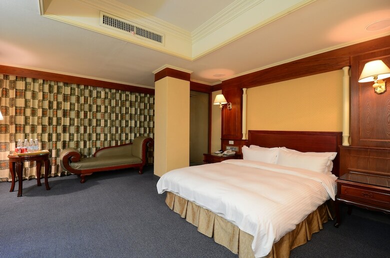 Majesty Hotel