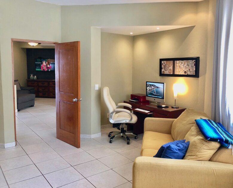 Luxury Condo Romantic Zone-beach