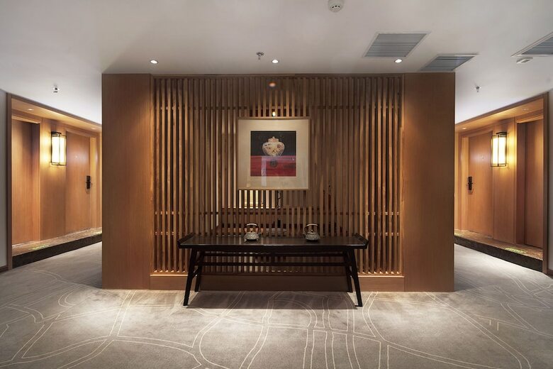 Qianna Qianxun Boutique Hotel