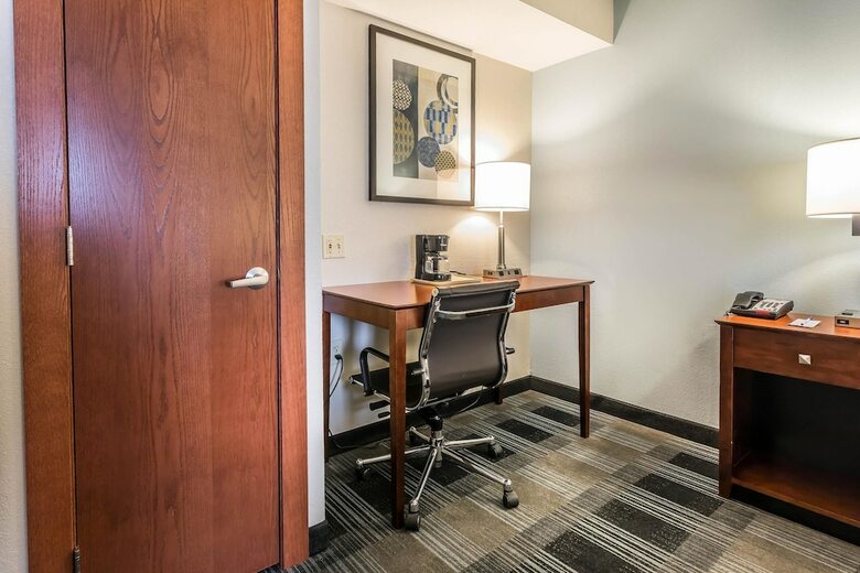 Hotel Comfort Inn Sw Omaha I-80