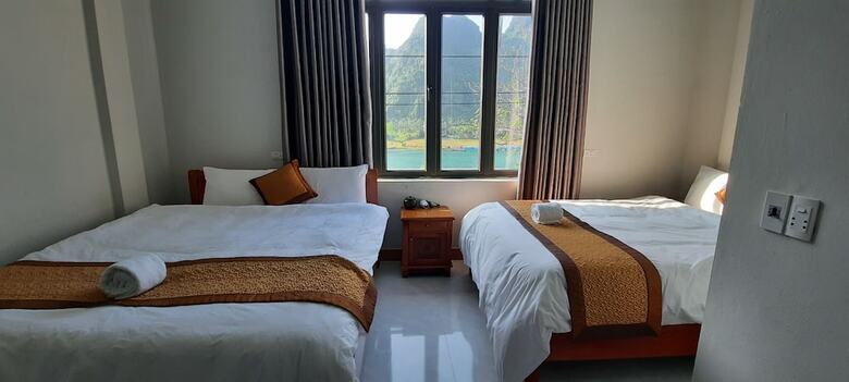 Hotel Riverview Home