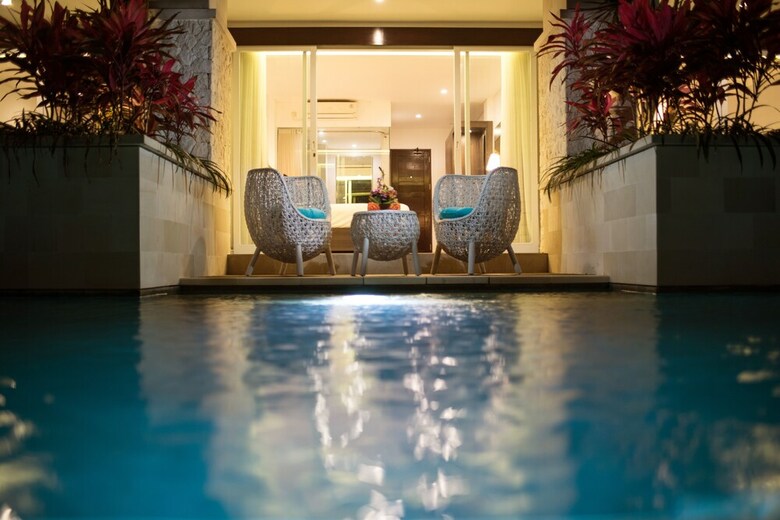 Hotel Adhiloka