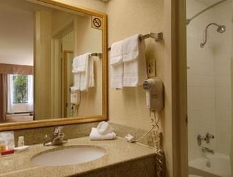 Hotel Ramada West Macon