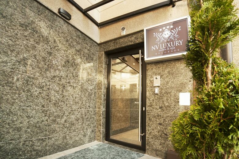 Hotel Nv Luxury Suites & Spa
