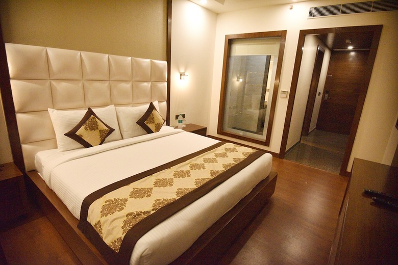 Hotel Sk Grand