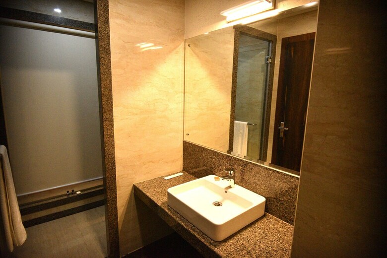 Hotel Sk Grand