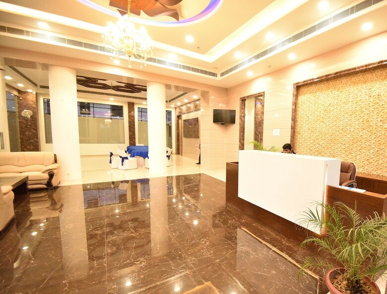 Hotel Sk Grand