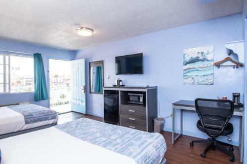 Motel Aqua Breeze Inn