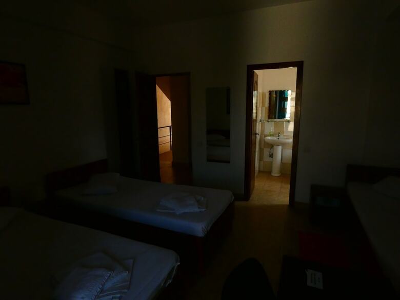 Hostal Taxi Hostel