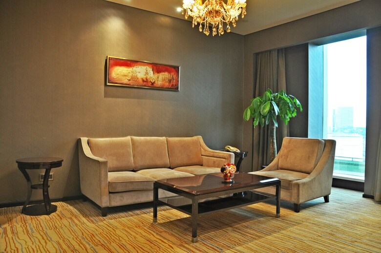 Royal International Hotel