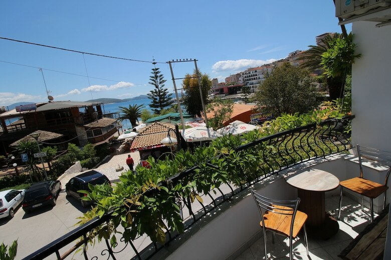 Cakalli Hotel