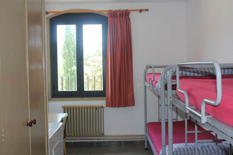 Hostal Casa De Col�nies Mogent