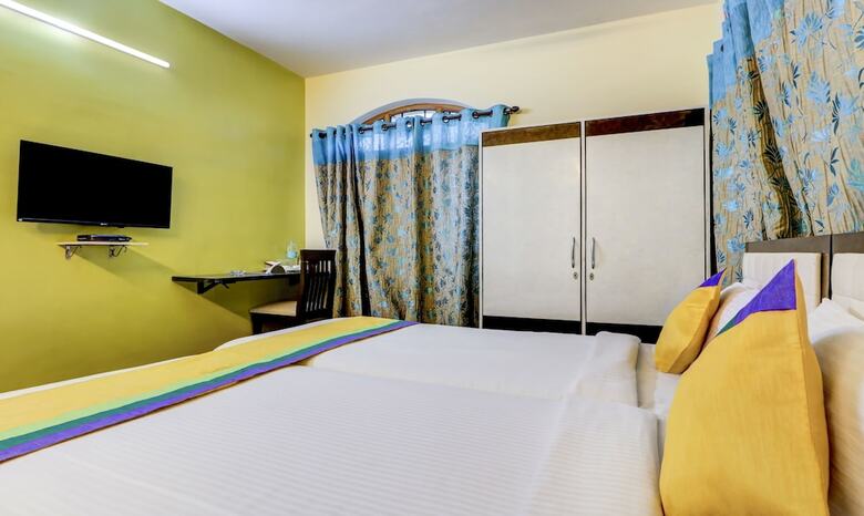 Hotel Treebo Trip Ashraya Inn