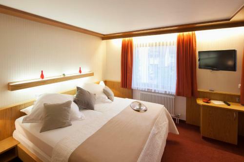 Hostal Hotel Drei Morgen