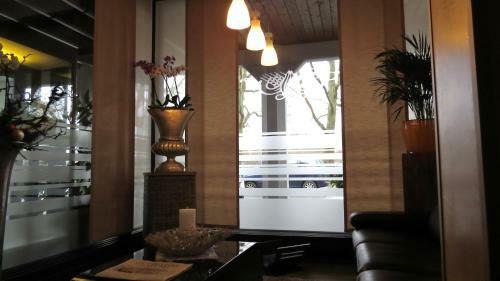 Hostal Hotel Drei Morgen