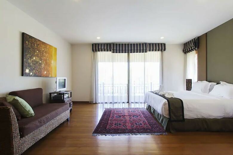 Laguna Golf Villa