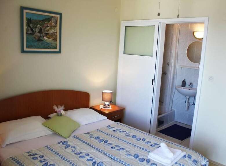Hotel Guesthouse Podaca