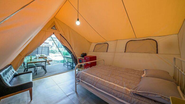 Gapyeong Saeyeon Caravan - Glamping